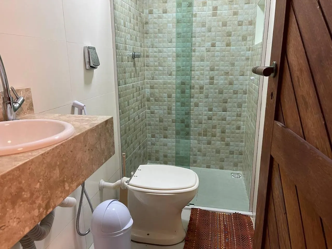 Hostel House Santinho Florianopolis